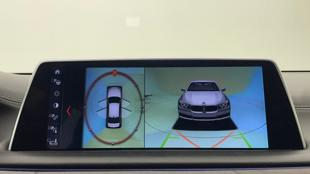 بي أم دبليو 750Li M SPORT 4.4 | بدون دفعة مقدمة | اختبار القيادة في المنزل