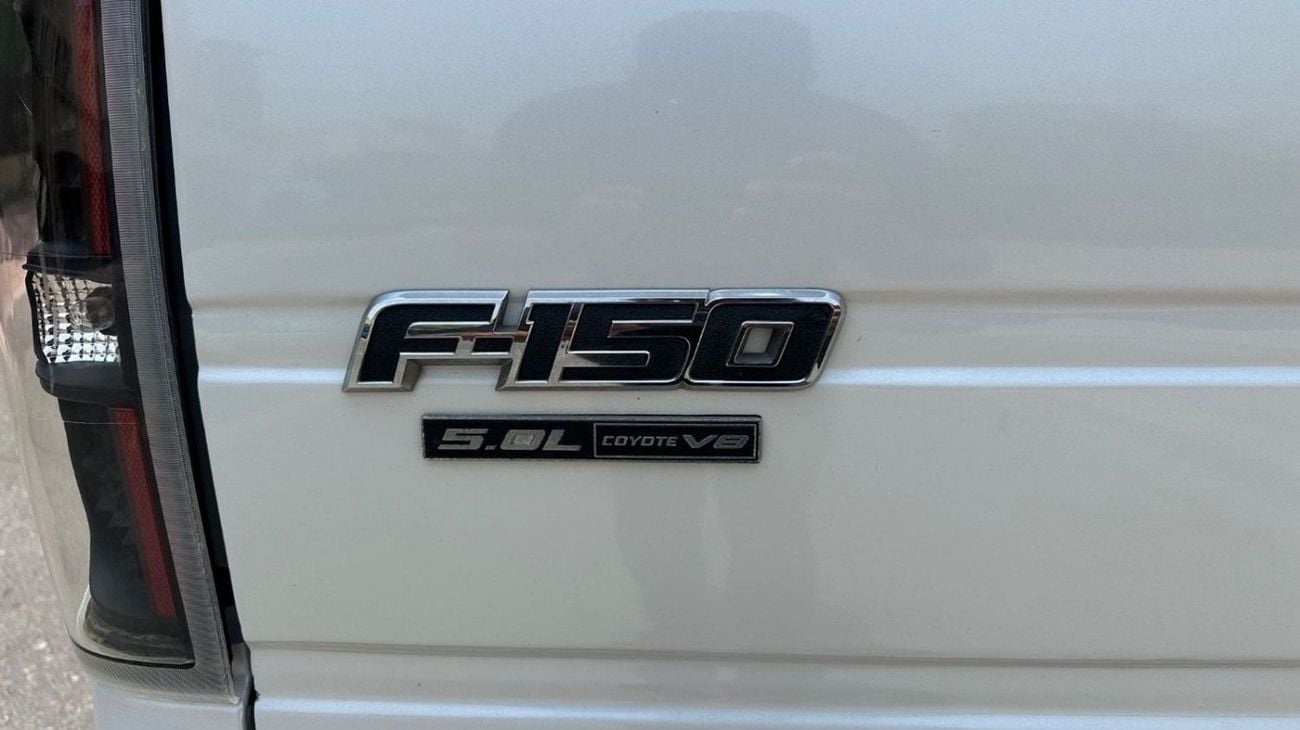 Ford F-150 XLT CREW CAB Ford F-150 2011 GCC specs