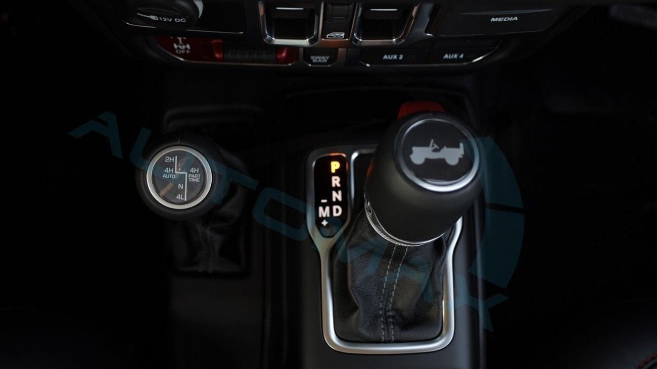 Jeep Wrangler (For Export , НА ЭКСПОРТ) PY 25/25 UNLIMITED RUBICON XTREME 2.0L TURBO GCC Без пробега