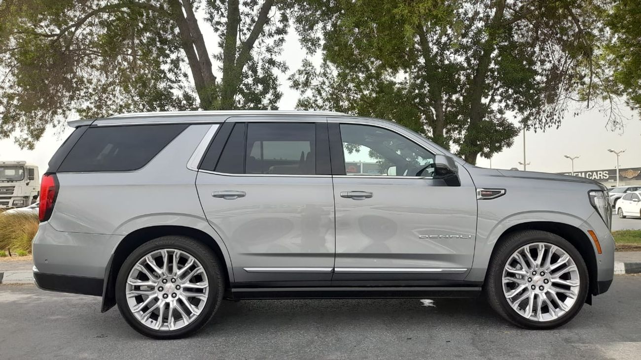 GMC Yukon 6.2 V8 Denali (AWD) Right-Hand drive.2 V8 Denali (AWD)