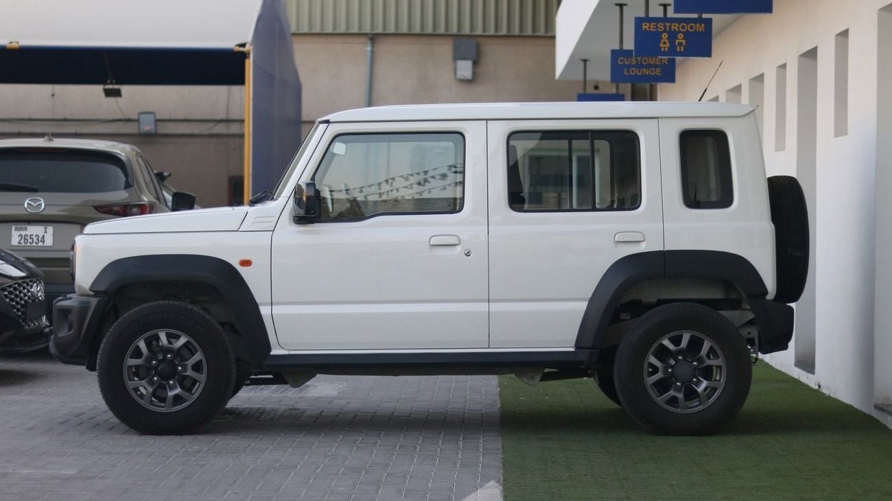Suzuki Jimny GLX | Agency Warranty | Full Service History | GCC | Zero DP Support
