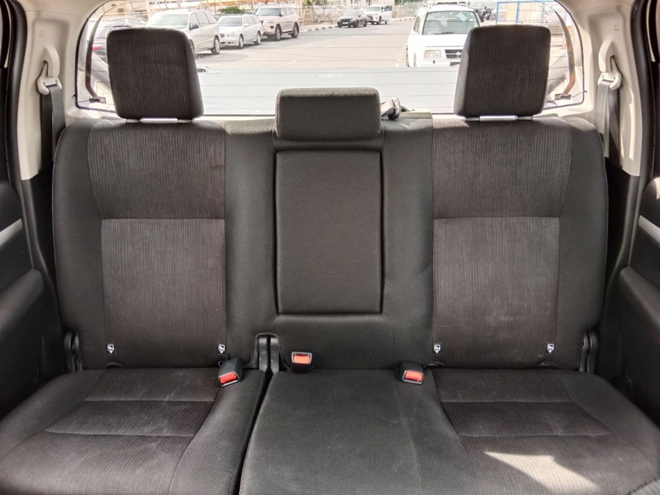 Toyota Hilux TOYOTA HILUX PICK UP RIGHT HAND DRIVE(PM05217)