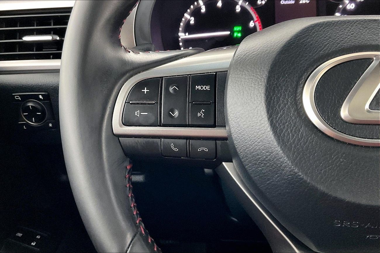 لكزس GX 460 Premier | عرض العيد الحصري | خالية من أضرار الفيضانات