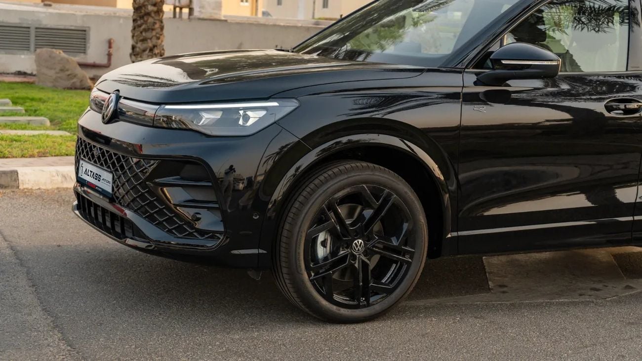 فولكس واجن تيجوان 2025 | VOLKSWAGEN TIGUAN 380 TSI 4WD R-LINE INTELLIGENT PREMIUM [ EXPORT ONLY ]
