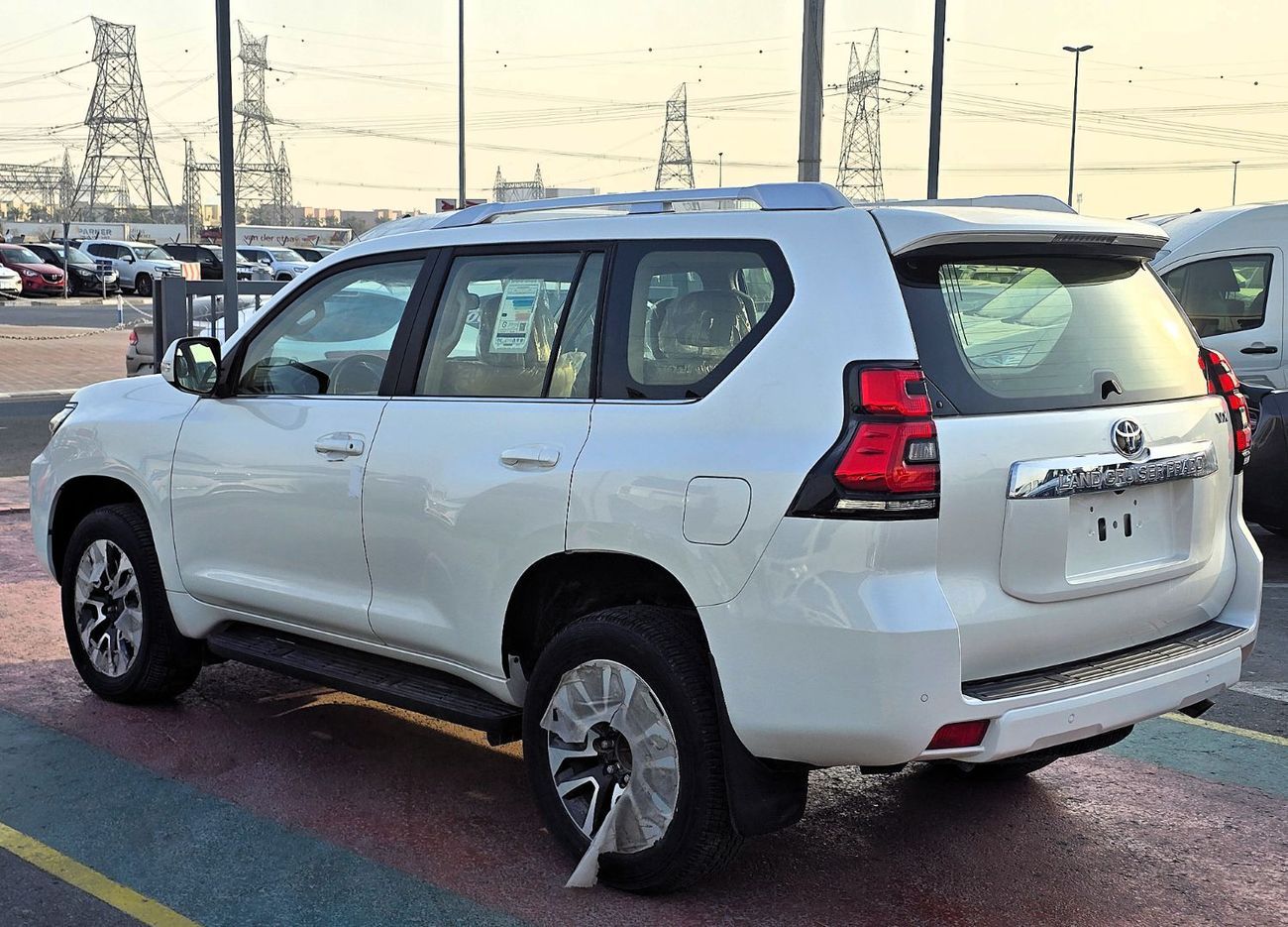 Toyota Prado Land Cruiser Prado VX 4.0l petrol 4WD SUV White  Color 2023 Model