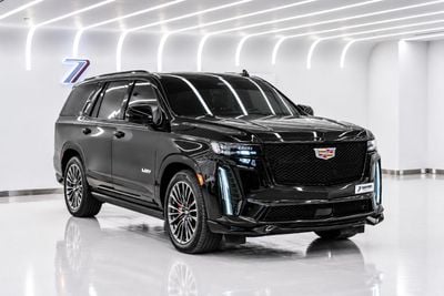 Cadillac Escalade V SERIES GCC Specs Supercharged V8 Active Warranty and Service