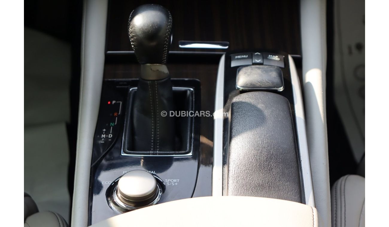 لكزس GS 350 Lexus GS 350 Platinum / USA / 2013 / 3.5L V6