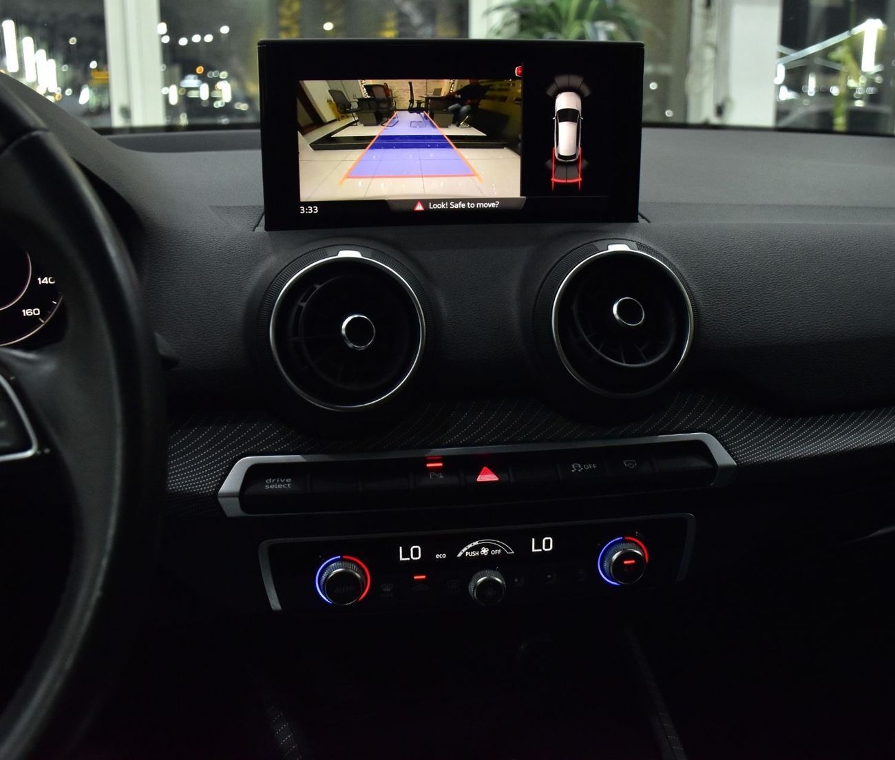 أودي Q2 EXCELLENT DEAL for our Audi Q2L 30 E-Tron ( 2021 Model ) in White Color Chinese Specs