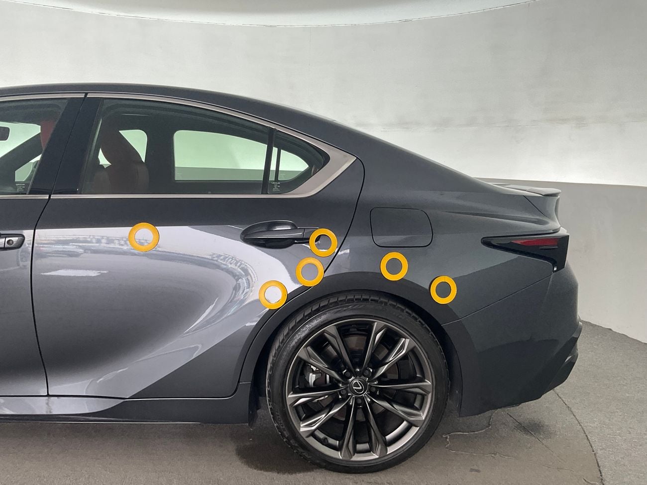 لكزس IS 350 F Sport Prestige | شامل الضمان | 0 ﺪﻔﻋﺓ ﺃﻮﻟﻯ