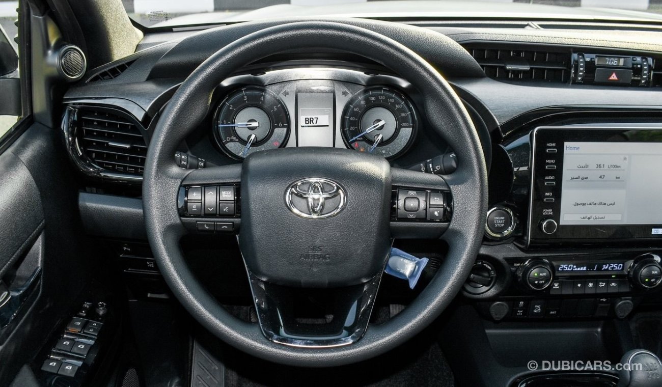 Toyota Hilux ADVENTURE SR5 2.8L M/T