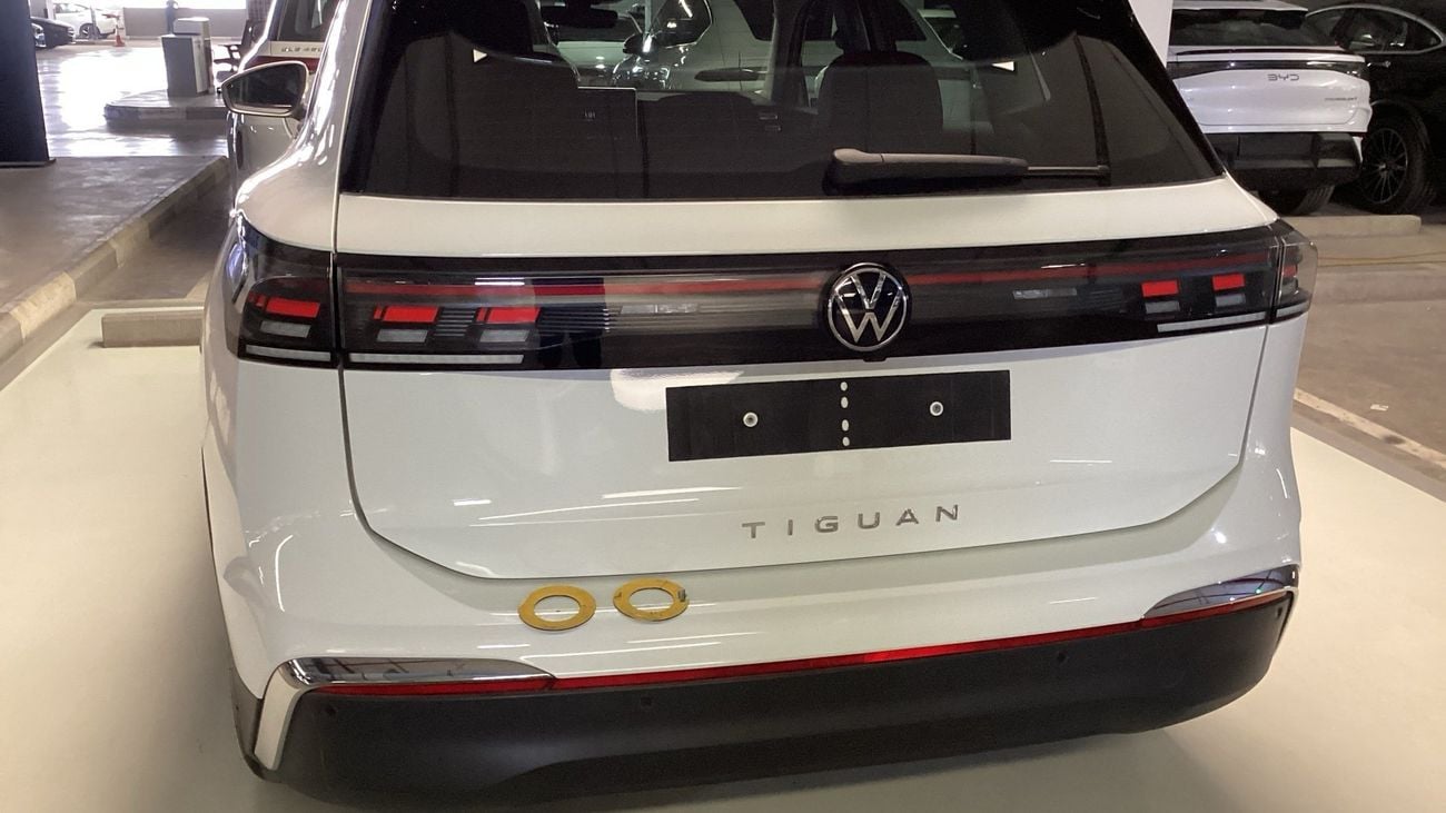Volkswagen Tiguan ELEGANCE | Guaranteed Warranty | 0 Down Payment