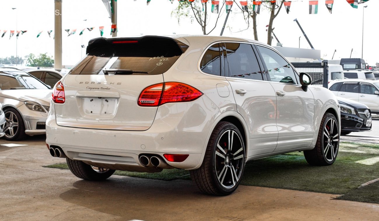 Porsche Cayenne Turbo