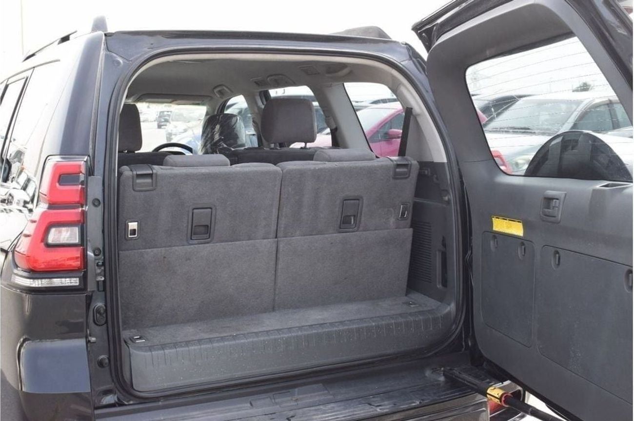 تويوتا برادو Diesel 2.8 Liter Right Hand Drive Automatic Gear