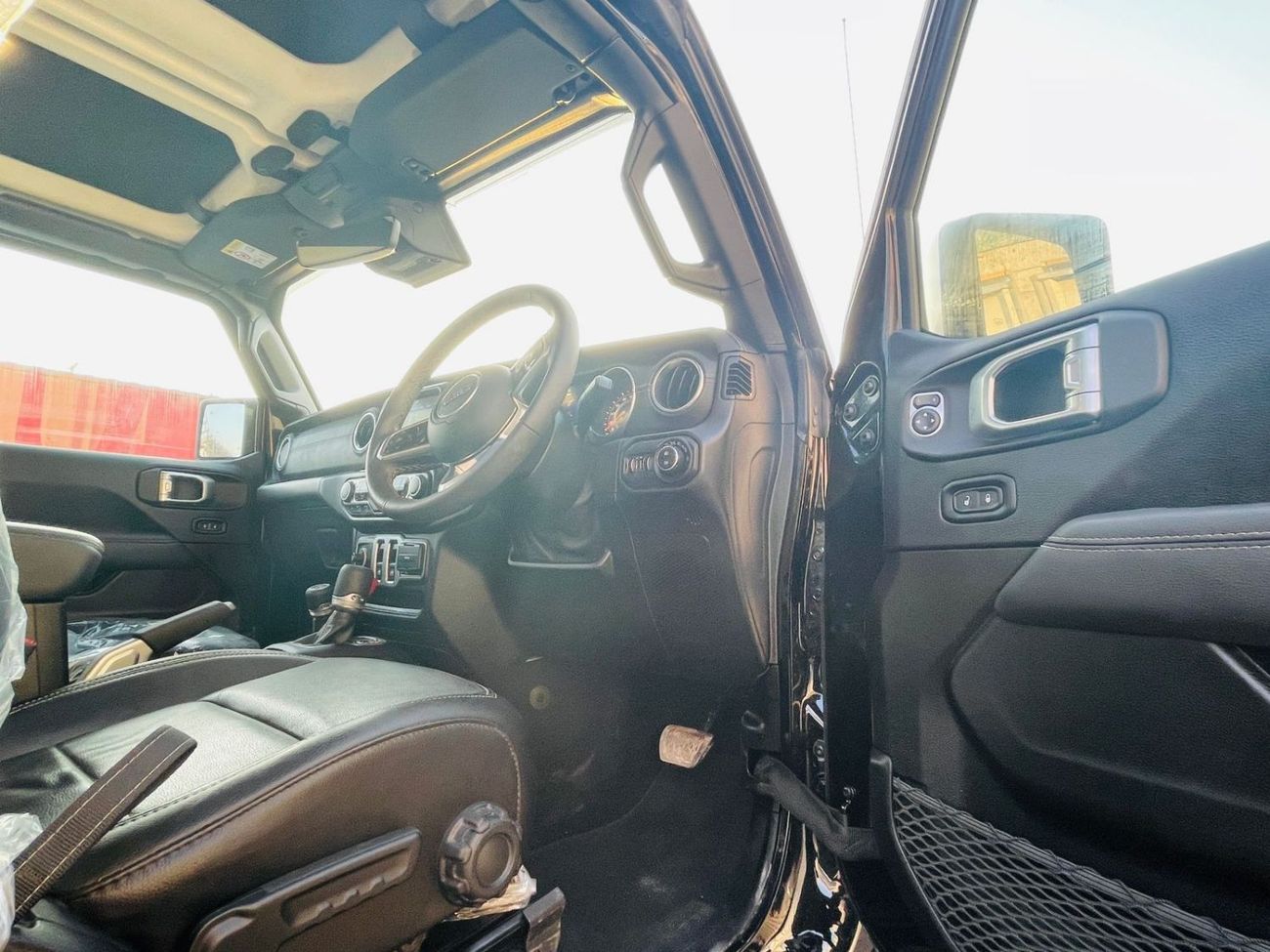 جيب رانجلر Petrol engine Right Hand Drive 3.6 Liter Only For Export Available