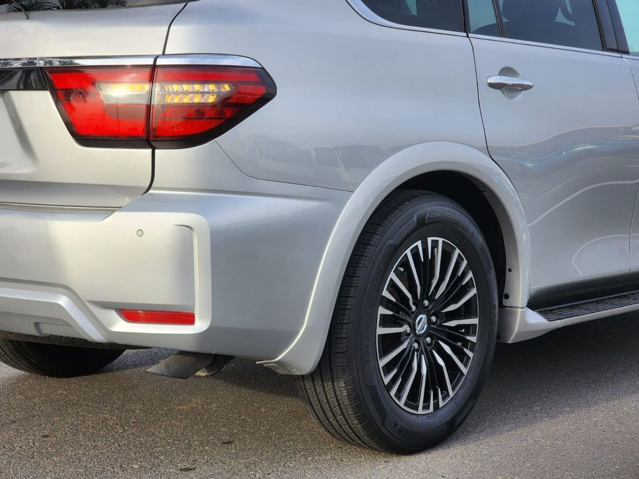 Nissan Armada NISSAN ARMADA SL 2021