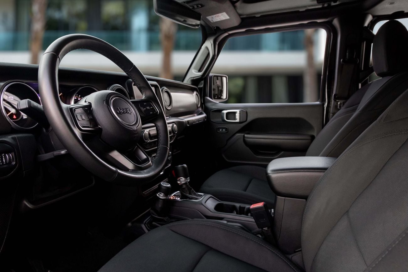 جيب رانجلر WRANGLER UNLIMITED SPORT | 2,527 P.M | 0% Downpayment | WELL MAINTAINED!