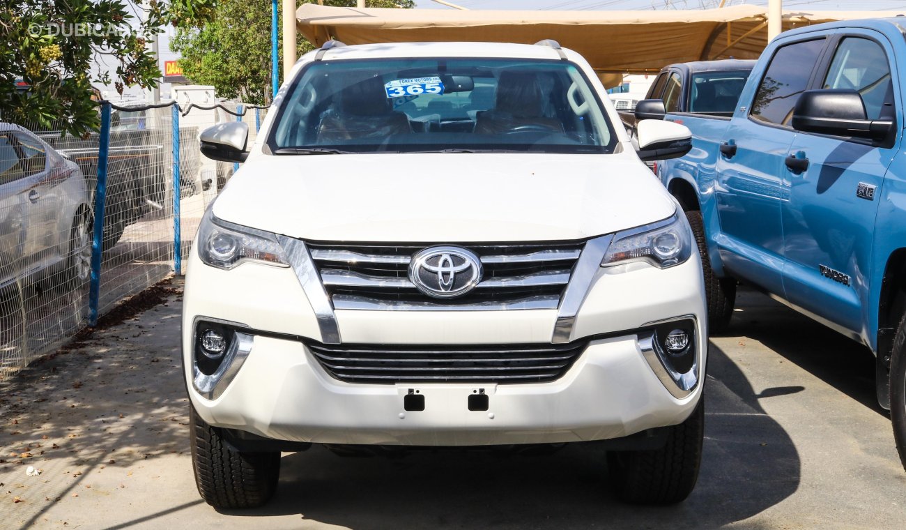 Toyota Fortuner SR5 V6