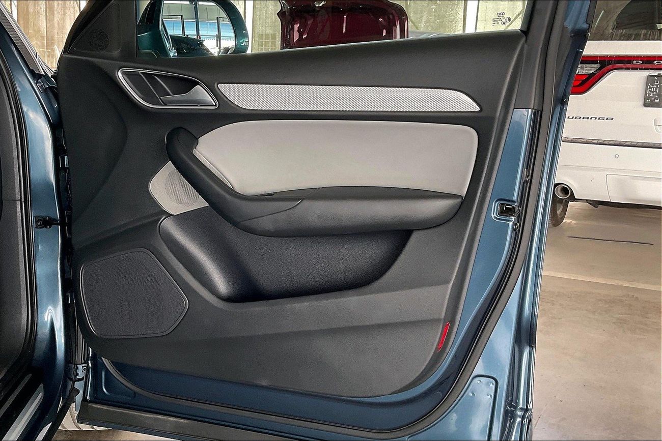 Audi Q3 35 TFSI S Line | Guaranteed Warranty | 0 Down Payment