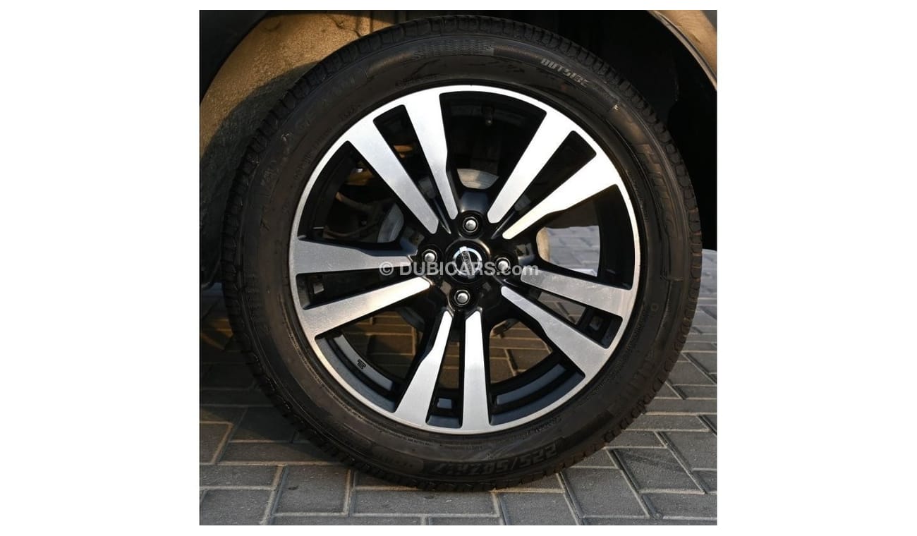 Nissan Kicks GCC EXCELLENT CONDITION WITHOUT ACCIDENT 2018