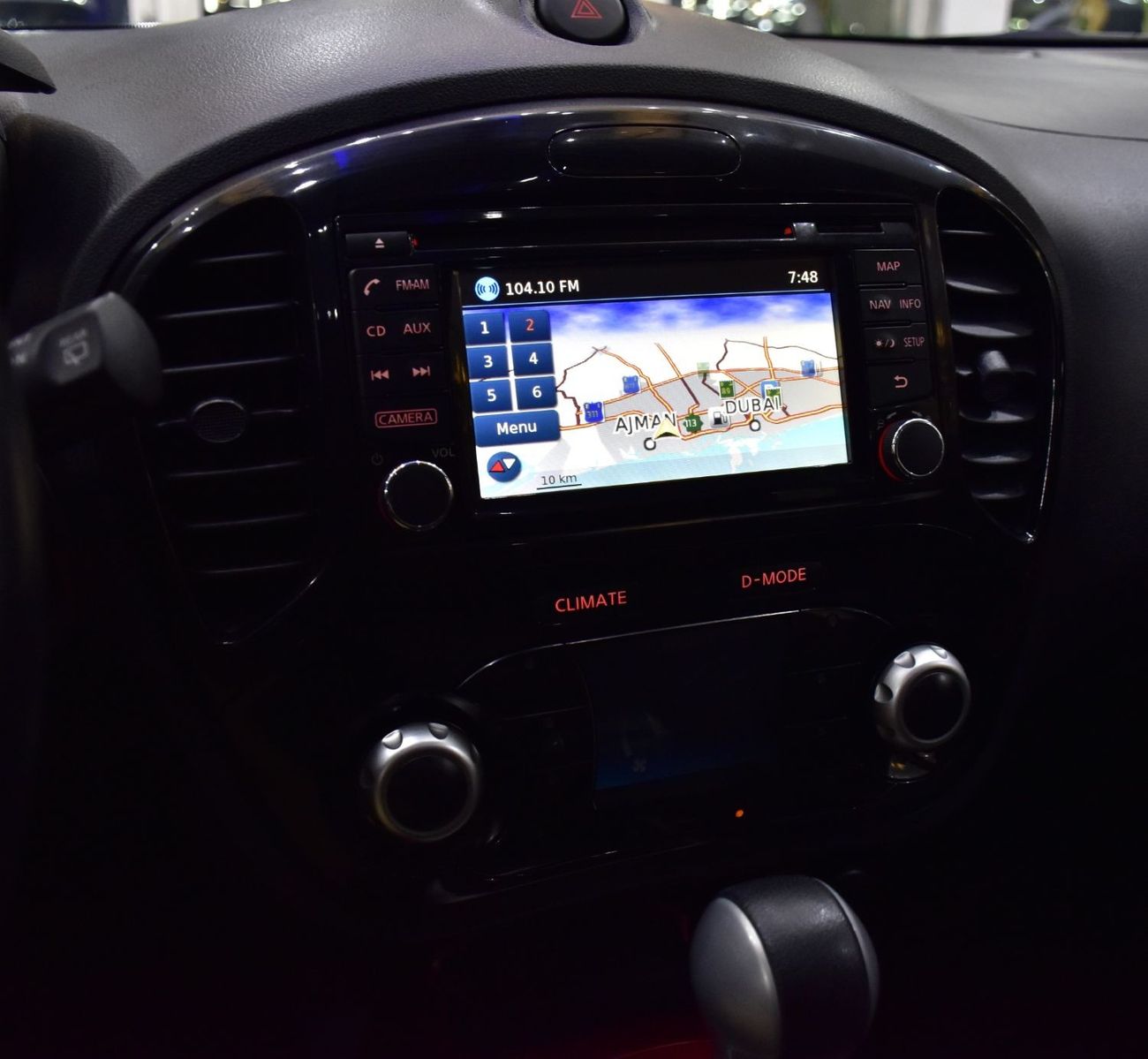 Nissan Juke EXCELLENT DEAL for our Nissan Juke ( 2015 Model ) in Dark Purple Color GCC Specs