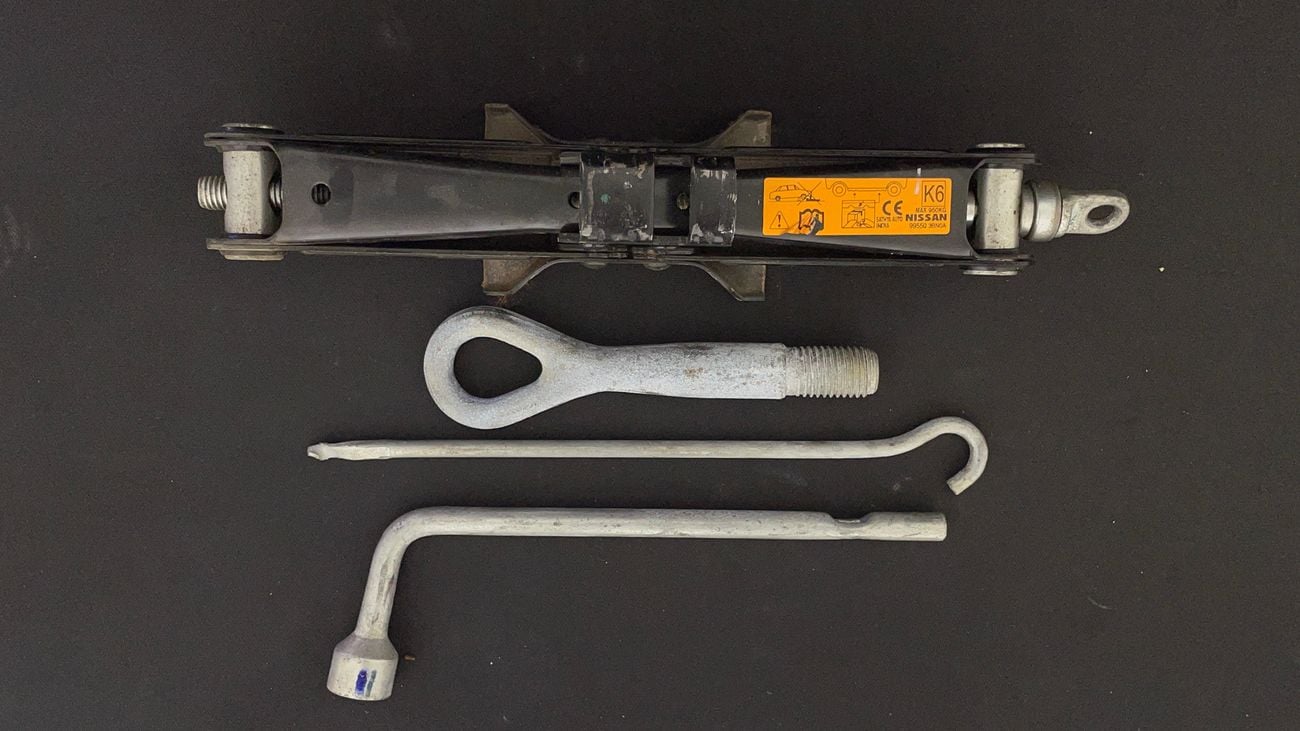 Nissan Sunny SV 1.5 | Zero Down Payment | Home Test Drive