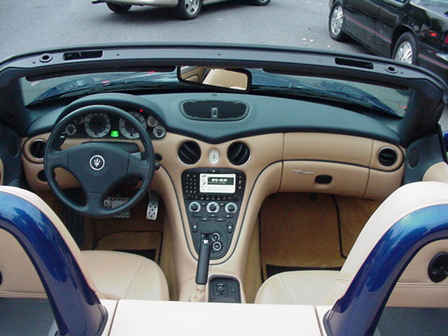 مازيراتي 3200 interior - Cockpit