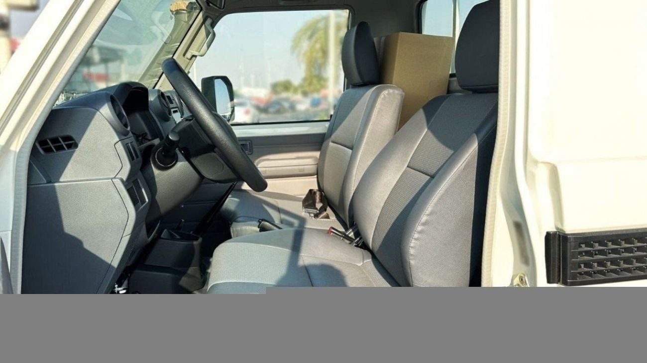 تويوتا لاند كروزر بيك آب  4.2L V6 DIESEL 2024