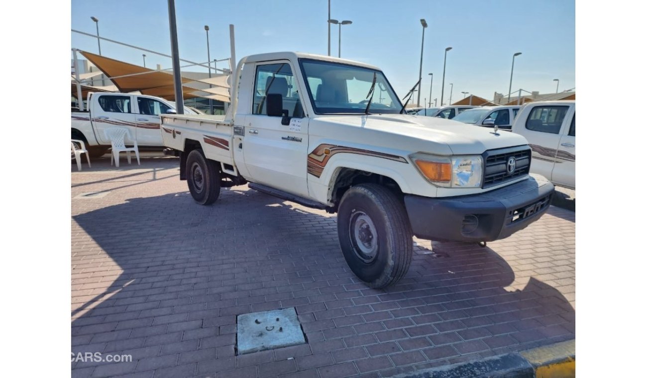 Toyota Land Cruiser Pick Up SC 4WD 4.0L PETROL V6 MANUAL TRANSMISSION