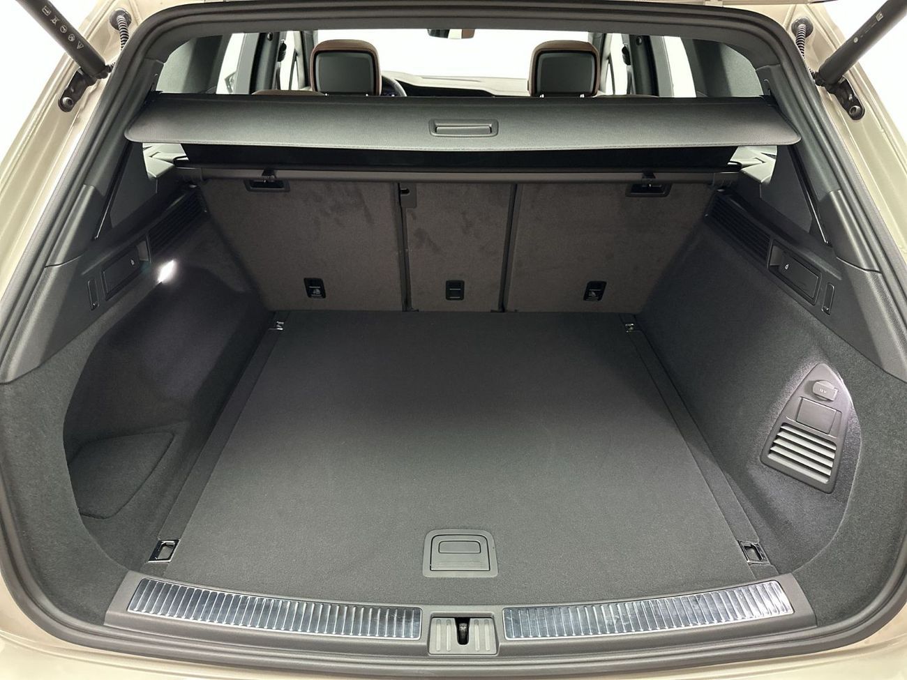 Volkswagen Touareg ELEGANCE, миниатюра 24