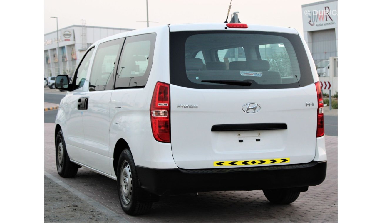 Hyundai H-1 Hyundai H1 2019 GCC, in excellent condition, without accidents, without paint, very clean from insid