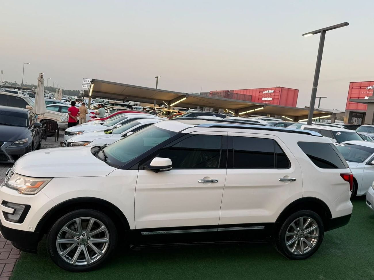 فورد إكسبلورر راما 7 مقاعد ج4x4فول بانو