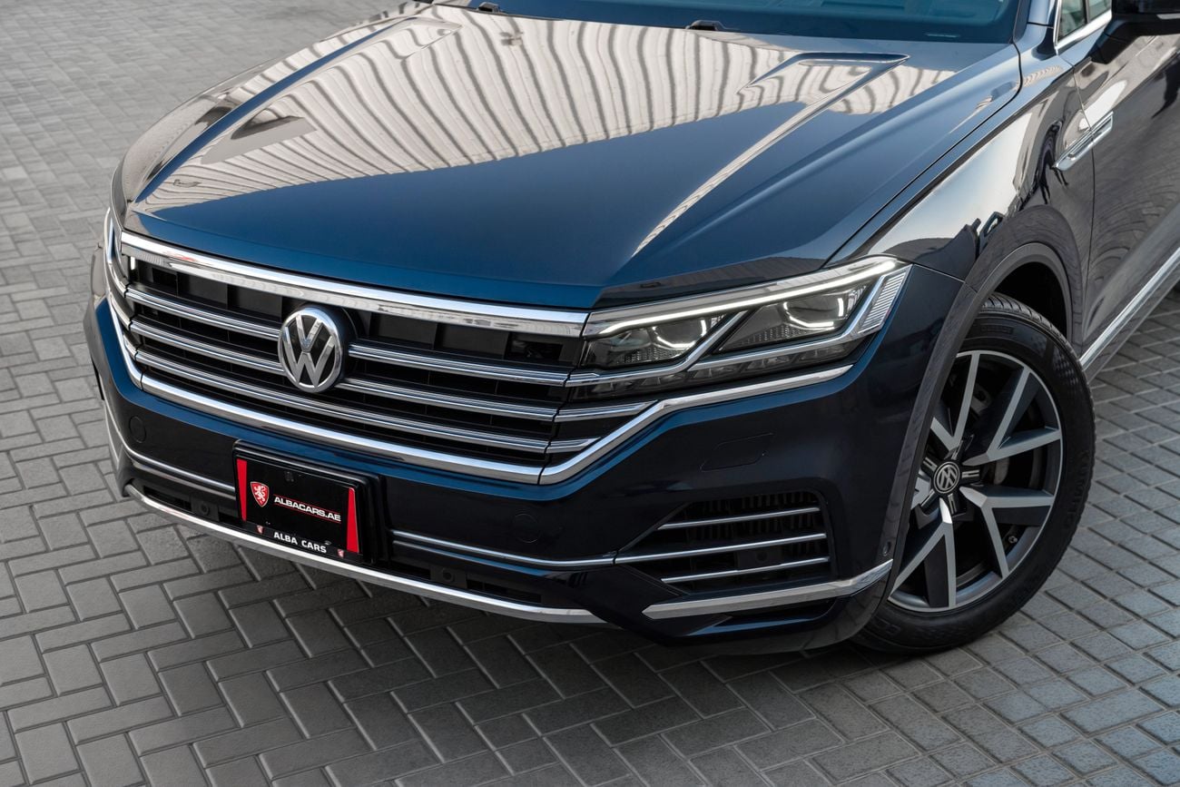 Volkswagen Touareg Highline Touareg Highline | 2,155 P.M | 0% Downpayment | TOUAREG HIGHLINE VOLKSWAGEN MAINTAINED