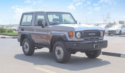 Toyota Land Cruiser 70 Hardtop LC71 . 4.0L . Petrol . 4WD . 5-Speed Manual . 7 Seats . 3 Doors For Export