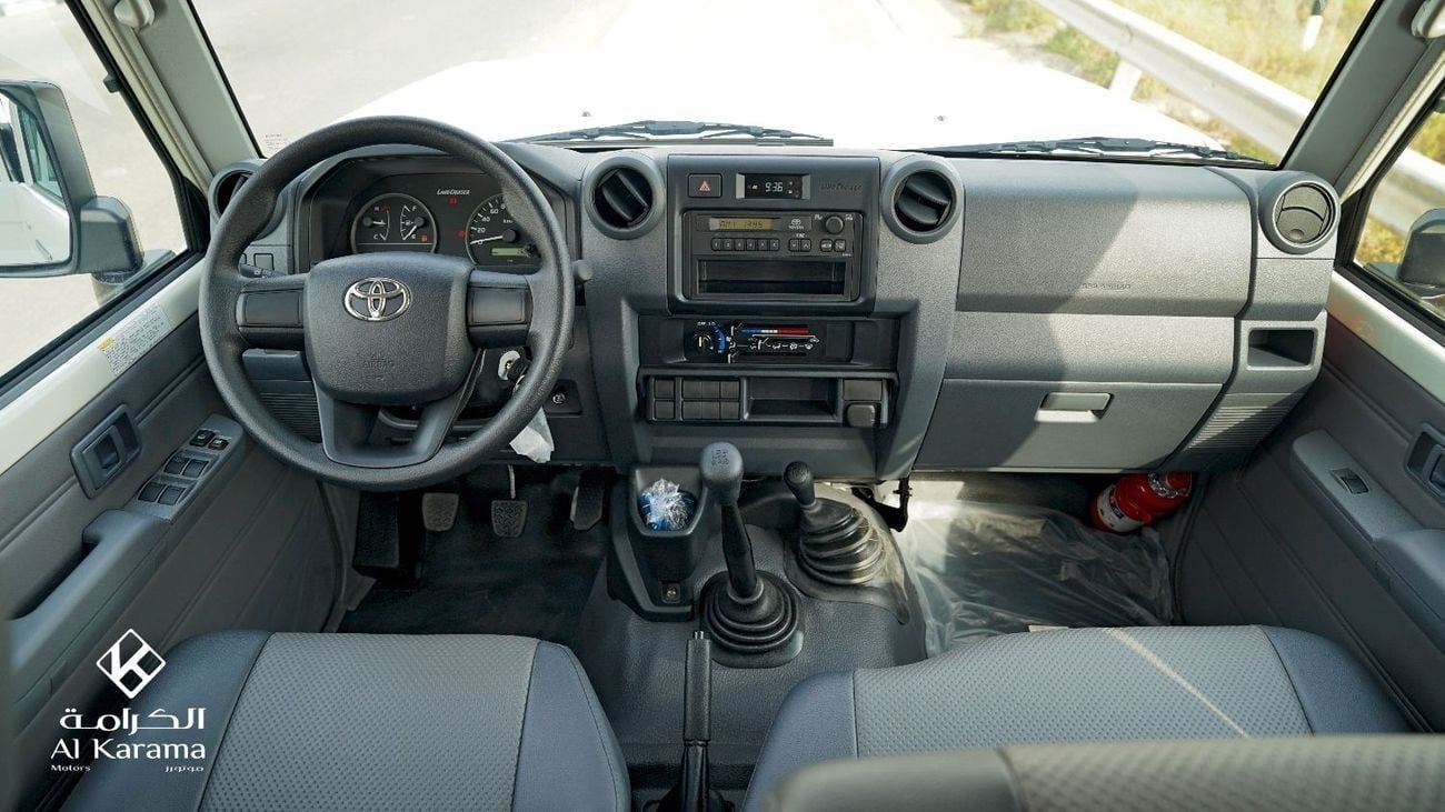 Toyota Land Cruiser 70 4.2L Diesel | LC76 | Manual 4WD Drive | Diff Lock | 5 Door | 9+ Seating