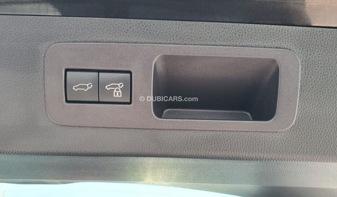 Lexus LX 600 Signature