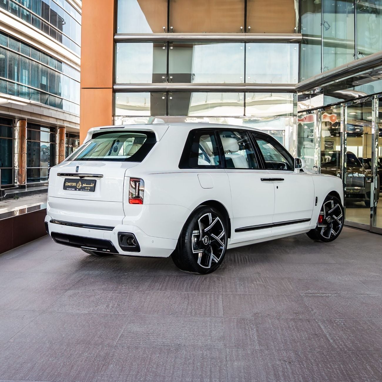 رولز رويس كولينان BLACK BADGE 2025 ROLLS ROYCE CULLINAN ( BRAND NEW )