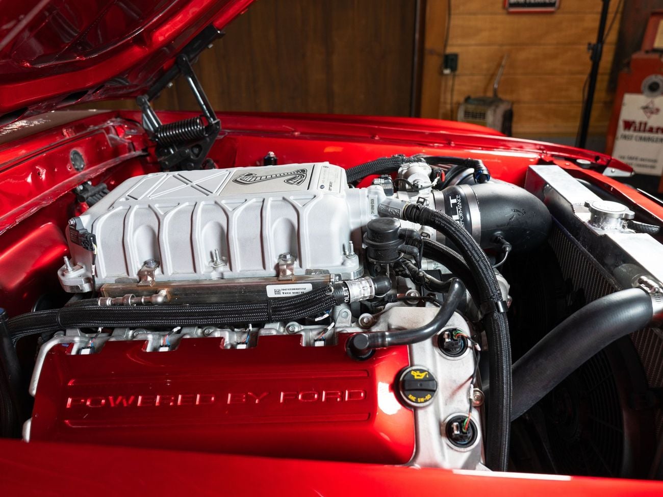 فورد موستانج Fastback Supercharged Predator GT500 Motor Pro Touring Restomod