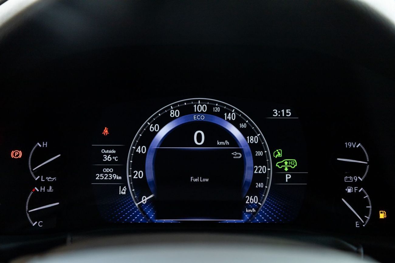 لكزس LX 600 Signature 3.5L ( CYL)