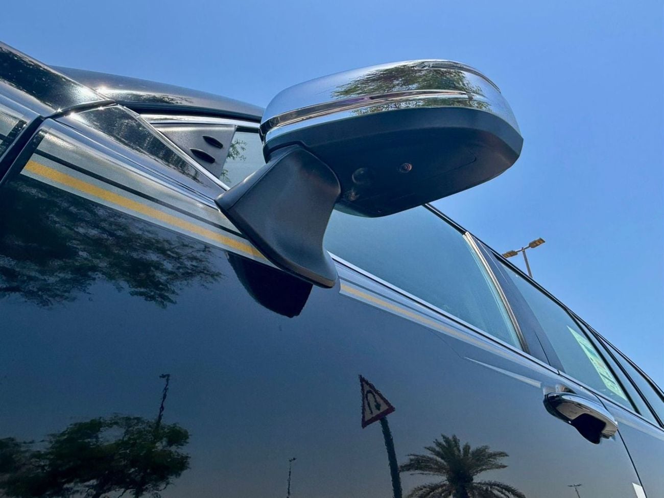 تويوتا لاند كروزر VXR