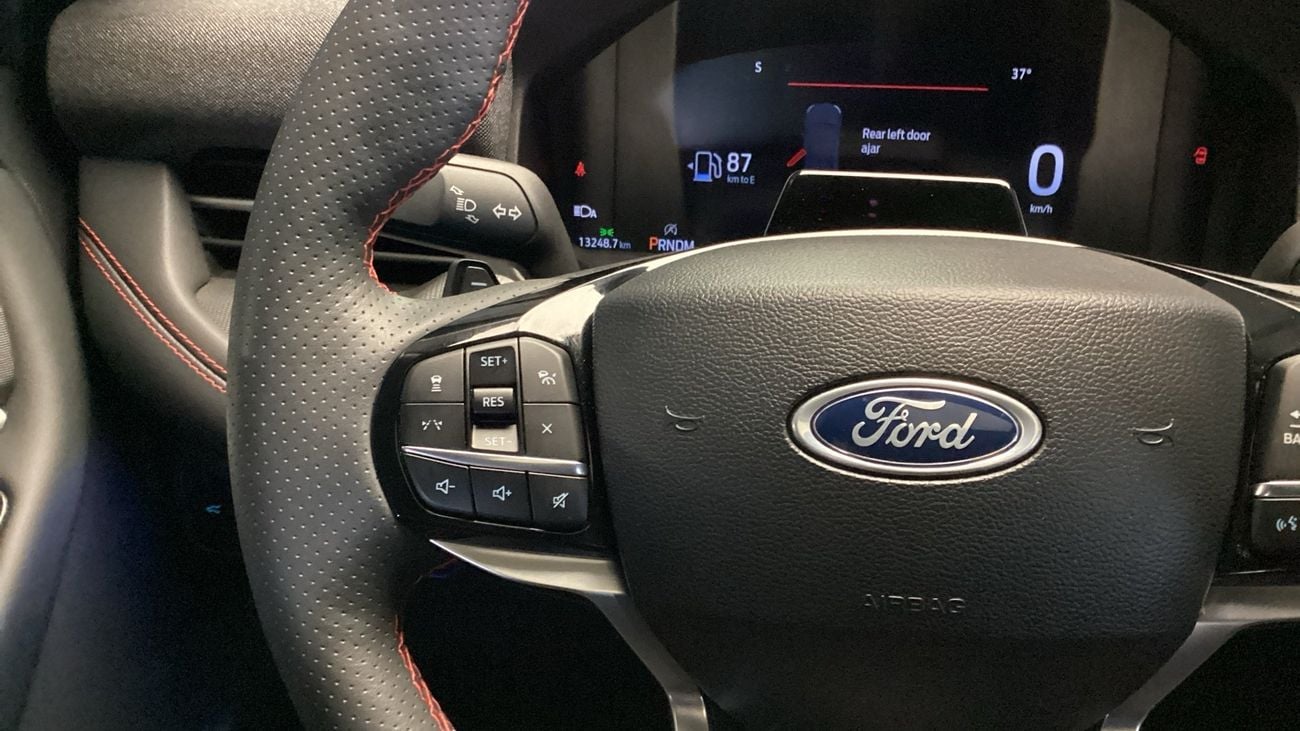 Ford Explorer 3.0 ST AUTO 4WD | Guaranteed Warranty | 0 Down Payment