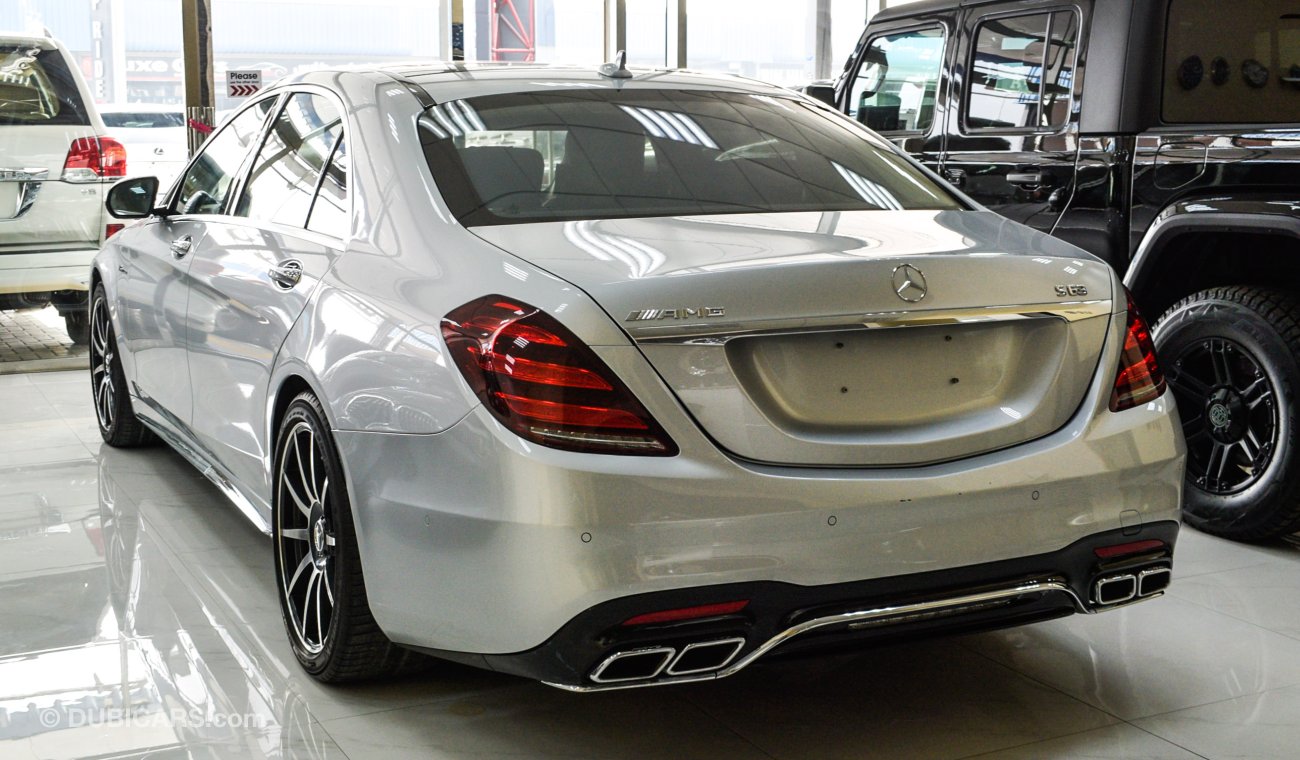 مرسيدس بنز S 63 AMG