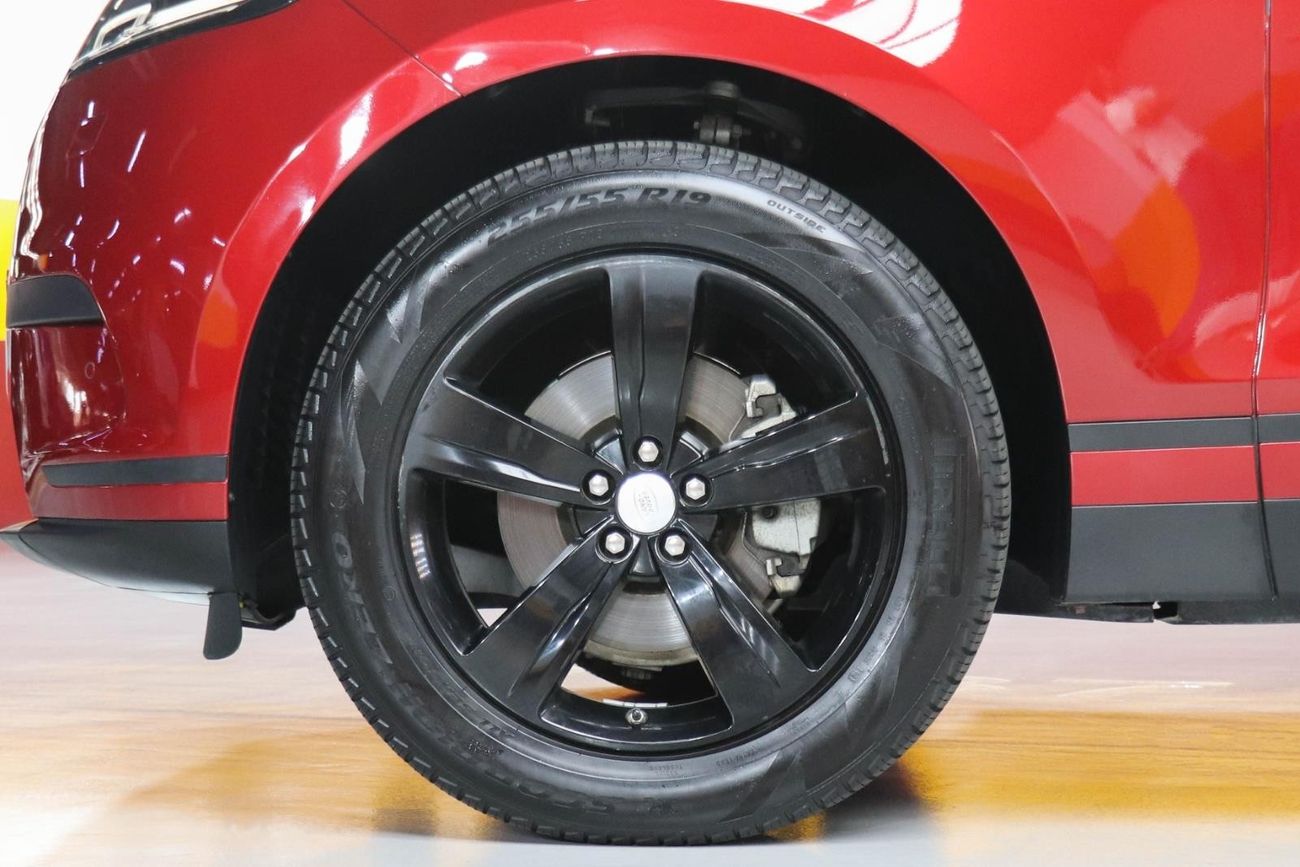 Land Rover Range Rover Velar L560