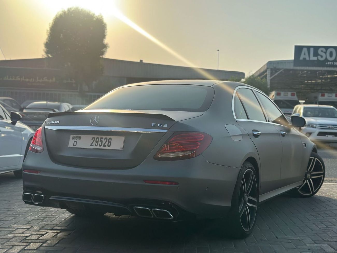 Mercedes-Benz E 63 AMG MERCEDES E63 4.0L