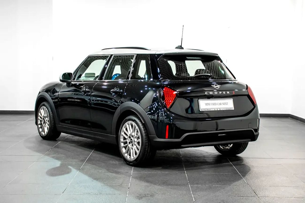 MINI Cooper S 5-door Luxury Without Jcw Kit