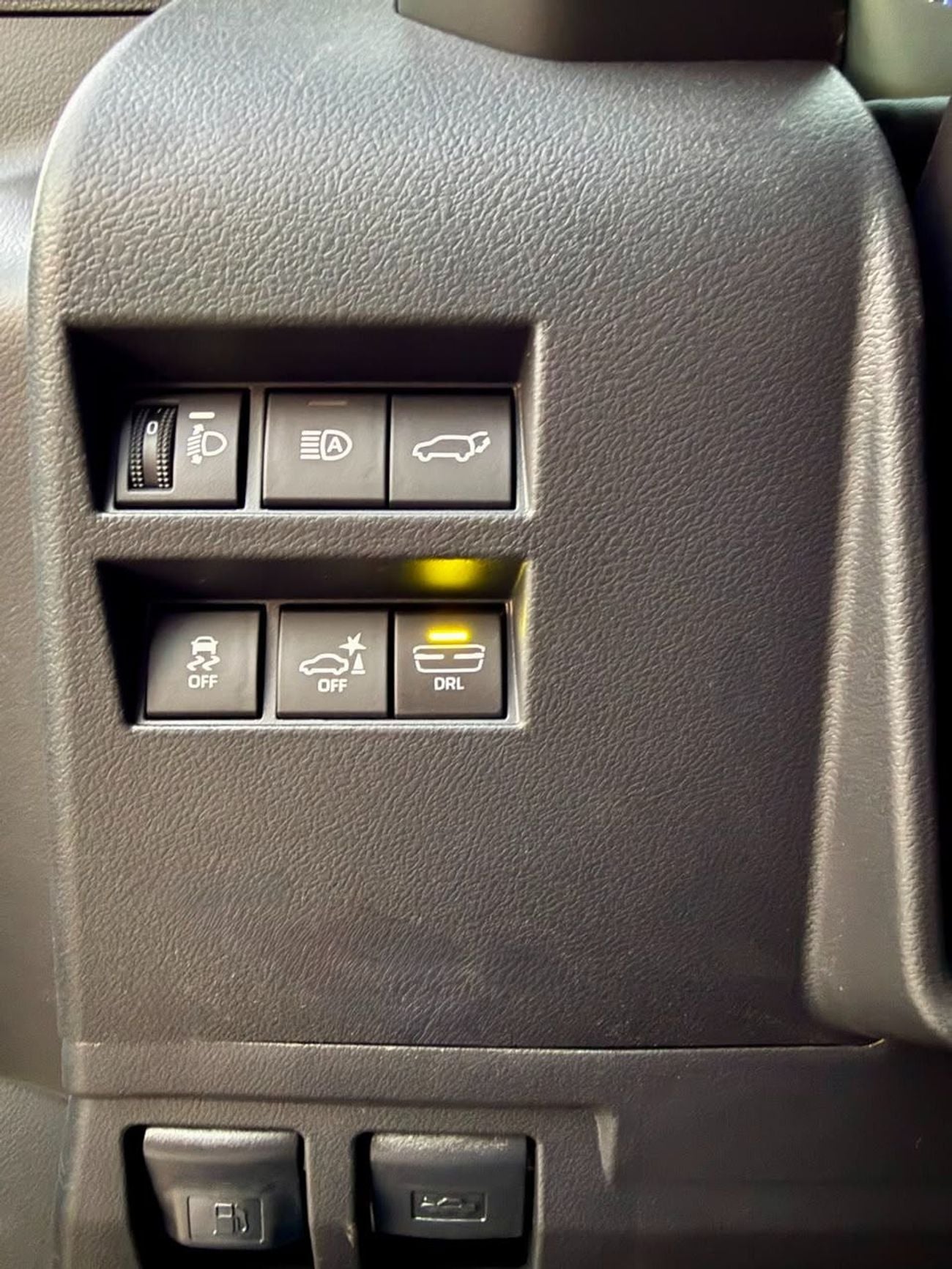 Toyota Land Cruiser GXR