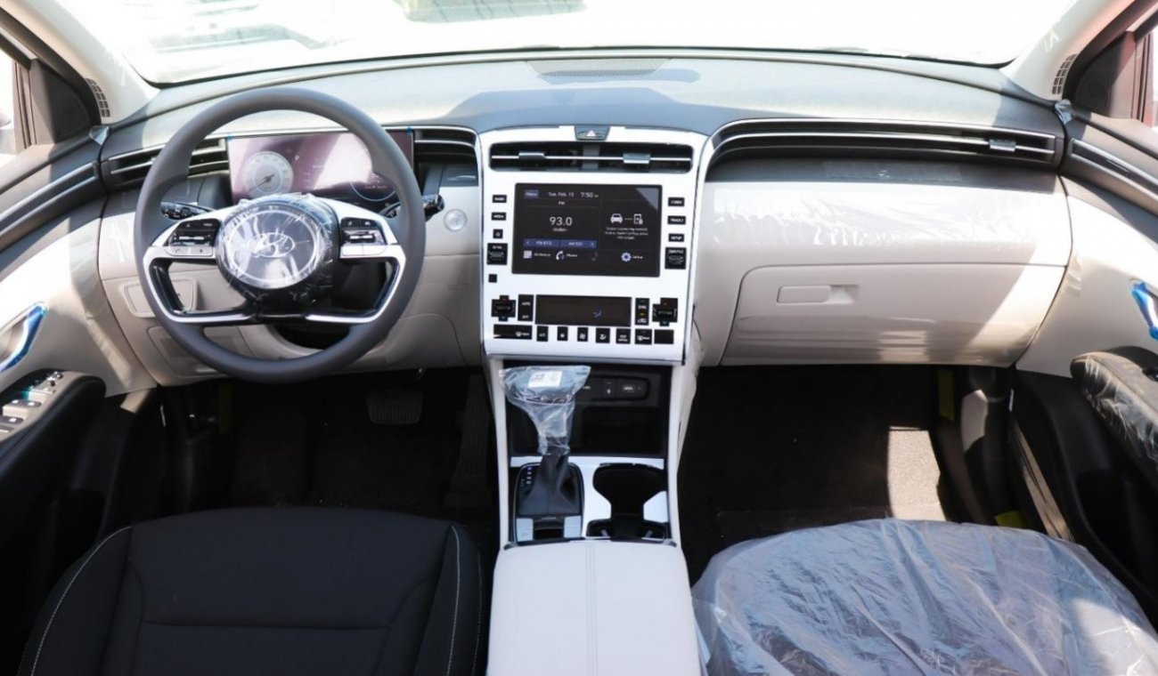 Hyundai Tucson 2.0 Petrol-Digital meter-Electric seats-Touch screen-reverse cam-fabric seats-19inch wheels-