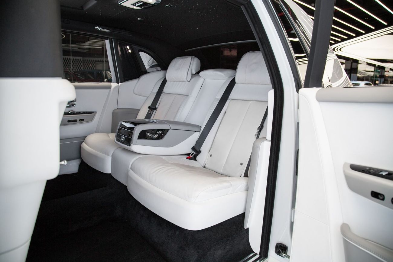 رولز رويس فانتوم EWB 6.8L | TRANQUILITY COLLECTION