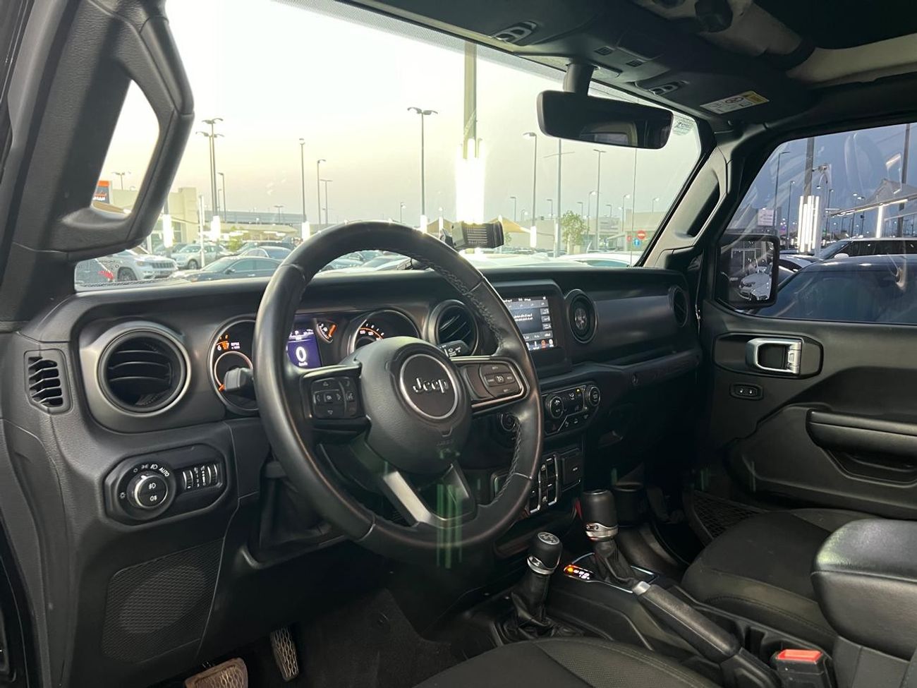 Jeep Wrangler Jeep wrangler unlimited sport V6, Model 2021 Gcc specs  original paint no accident, Under dealer war