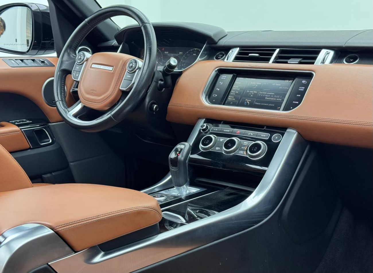 لاند روفر رينج روفر سبورت Supercharged 5.0L 2015 Range Rover Sport Supercharged, Range Rover Service History, Excellent Condit