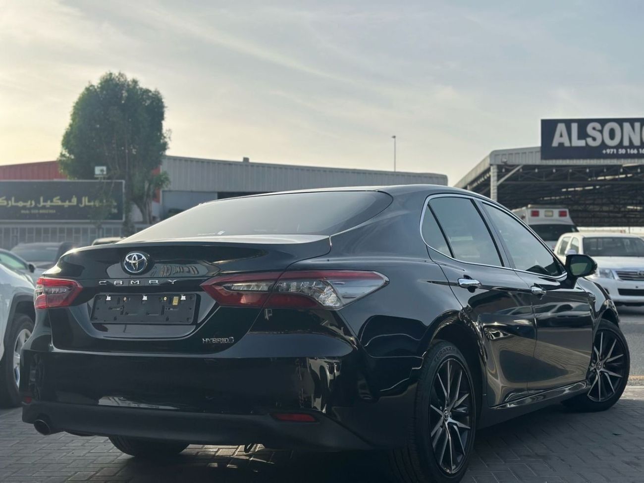 Toyota Camry TOYOTA CAMRY 2024 2.5L HYBRID